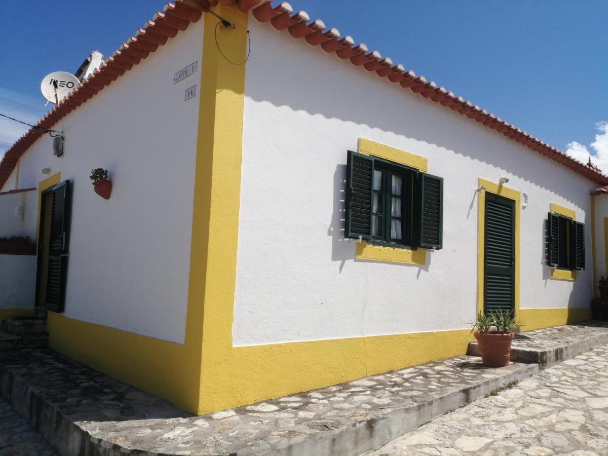 Casas Da Lagoa - 4 Casas De Ferias Independentes Santo Isidoro Exterior foto